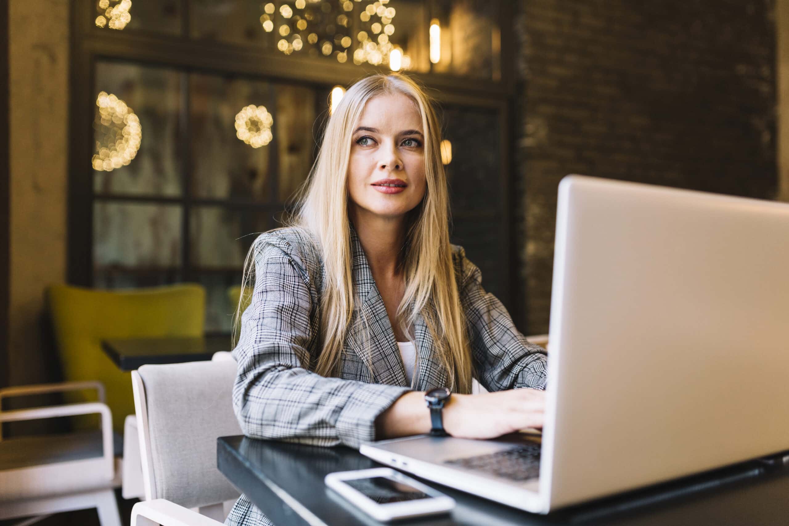 Les femmes et le digital : le syndrome de l'imposteur est un mal féminin